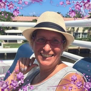 Meet your Posher, Paula